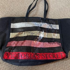 Victoria’s Secret tote